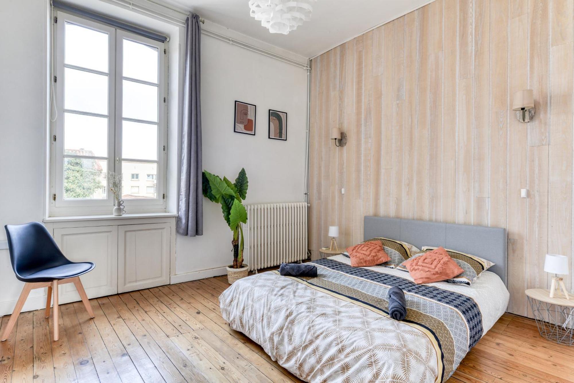 Le Marty - Wifi - Central - Climatison - Parking Gratuit Carcassonne Luaran gambar